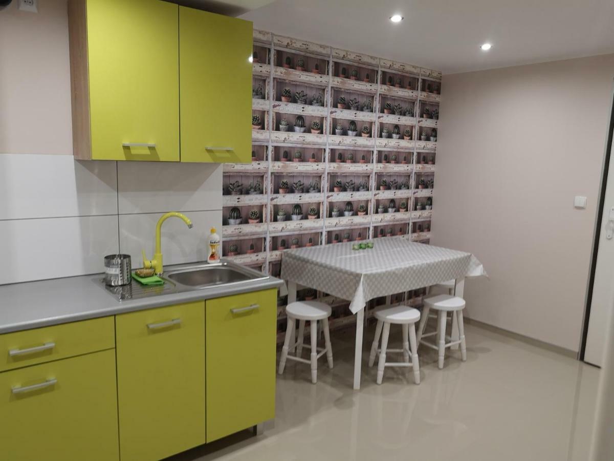 Apartamenty Hejszowina 库多瓦-兹德鲁伊 外观 照片